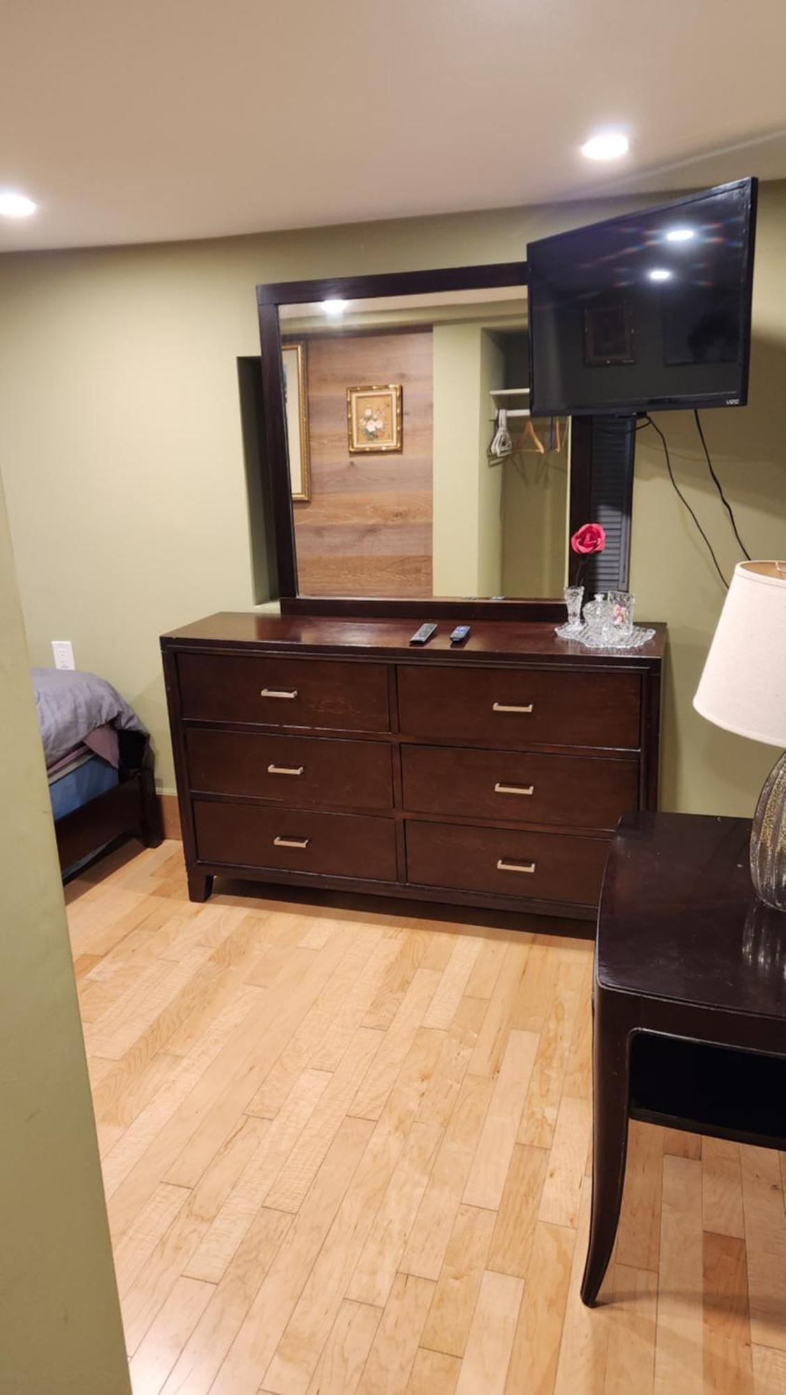 Two Bedroom Few Blocks From The Beach And Tropicana Casino Атлантик Сити Екстериор снимка